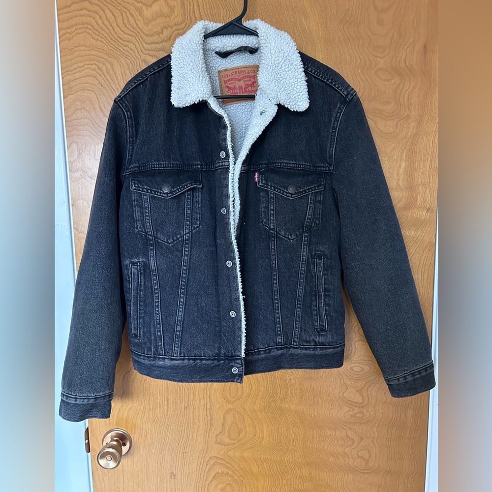 Levi’s Sherpa trucker jacket